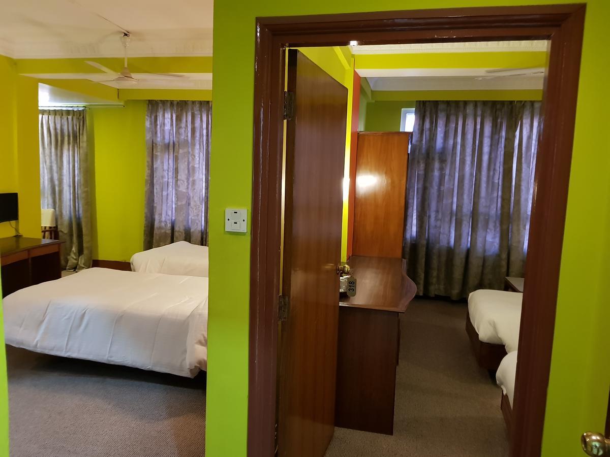 Harati Manor Inn Katmandou Extérieur photo