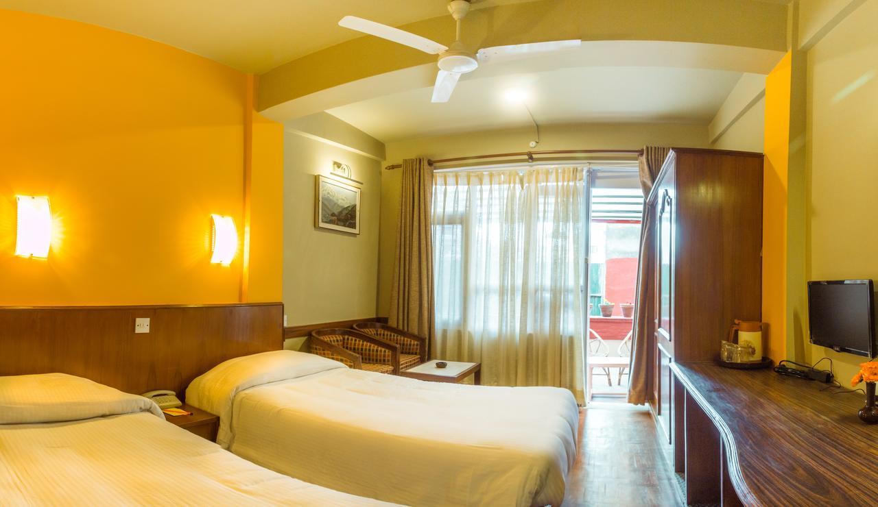 Harati Manor Inn Katmandou Extérieur photo