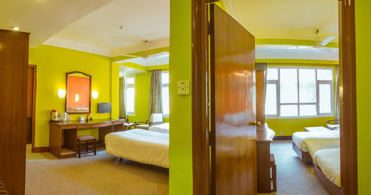 Harati Manor Inn Katmandou Extérieur photo
