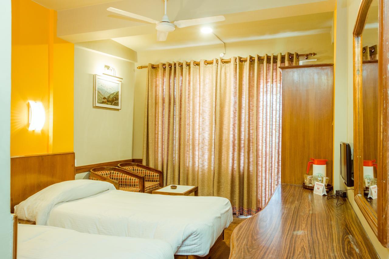 Harati Manor Inn Katmandou Extérieur photo